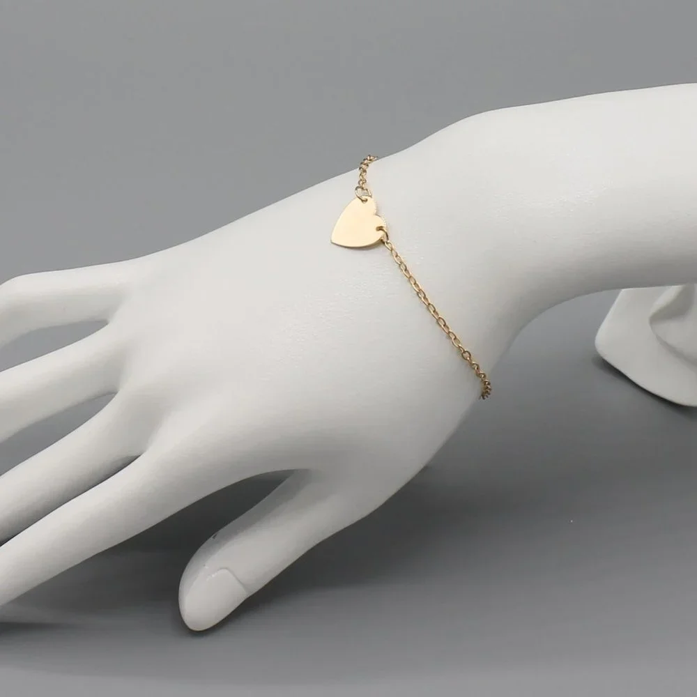 Jewelry bracelet heart love romantic yellow gold tone minimalist dainty new